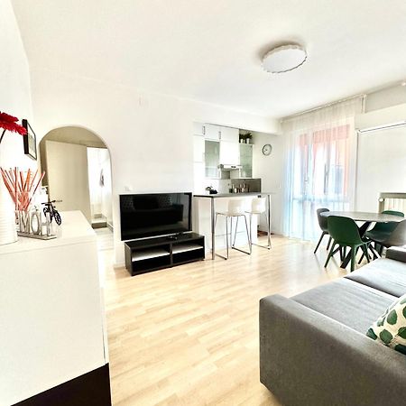 Ale'S House Apartment Венеция Лидо Екстериор снимка